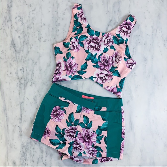 Pink Floral Two Piece Shorts Set - Picture 2 of 8